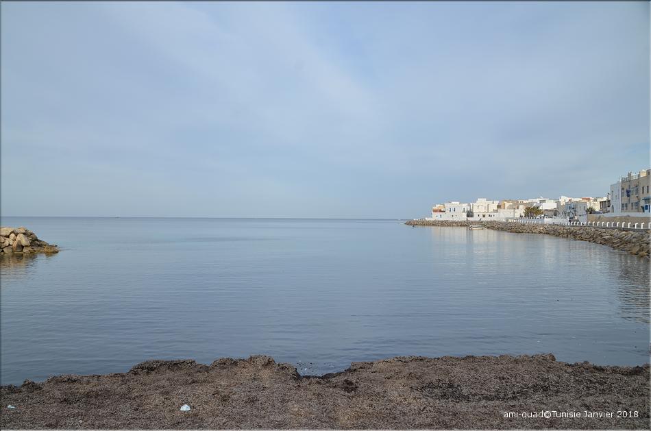 DSC_4862 Autre vue de la baie de Mahdia.JPG